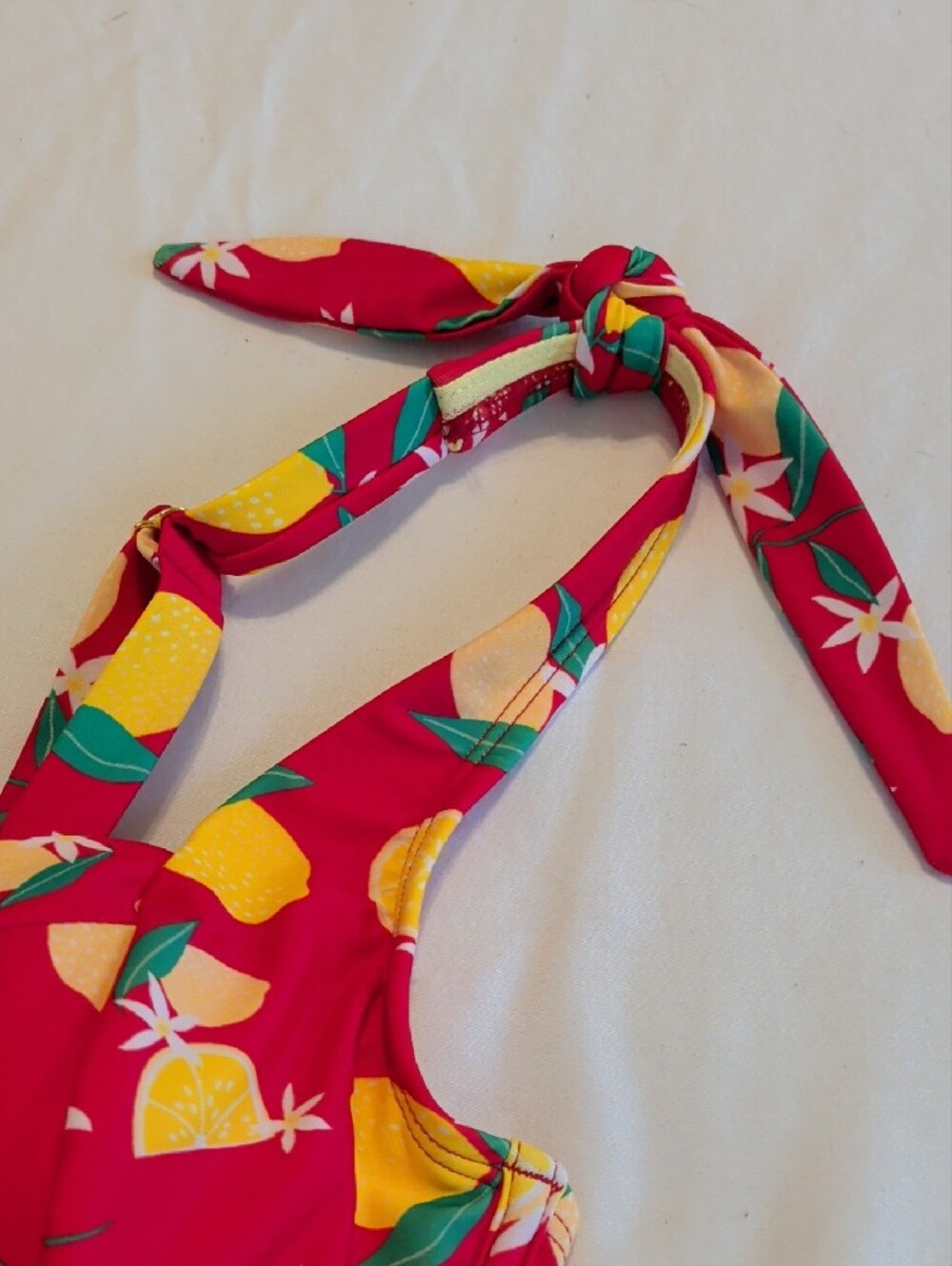 wild fable Yellow and Red Lemon Print Bikini Swim Top - Large 12-14 - Picture 6 of 8